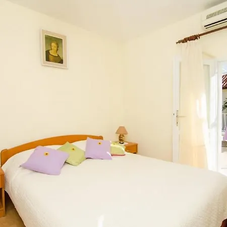 Katic- Double With Terrace And Sea View Dubrovnik